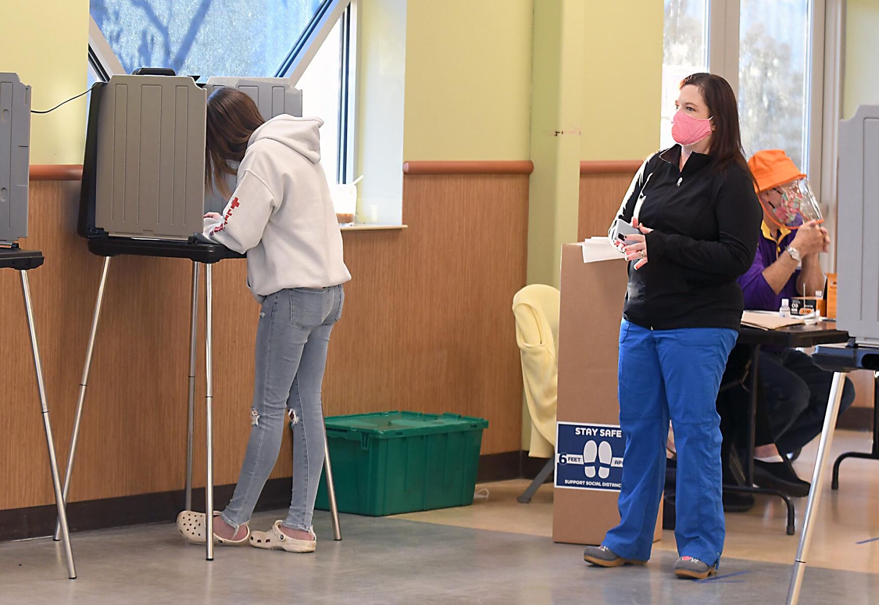 Election Day voting 5